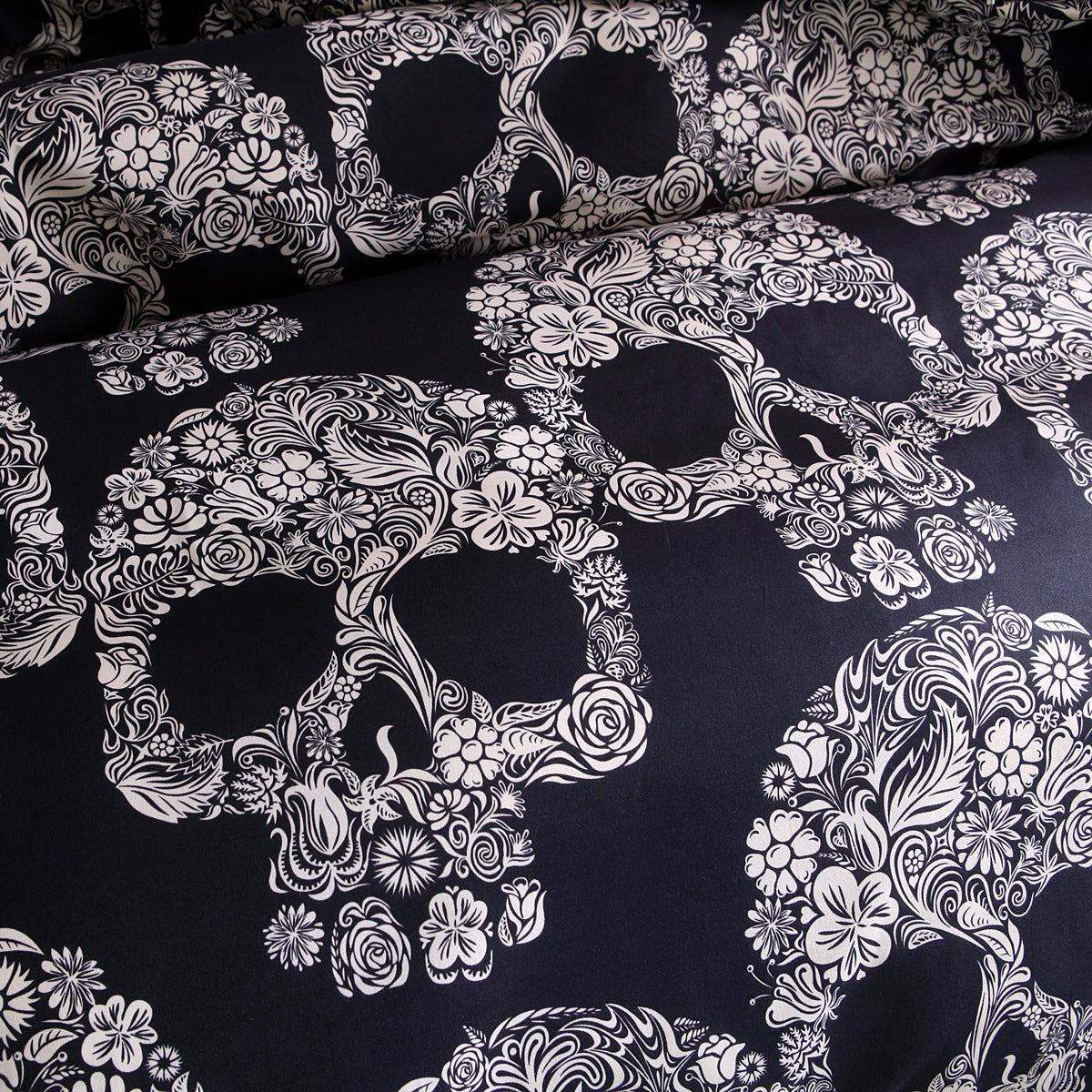 Orion – Luxe Bedtextiel Set met Skulls