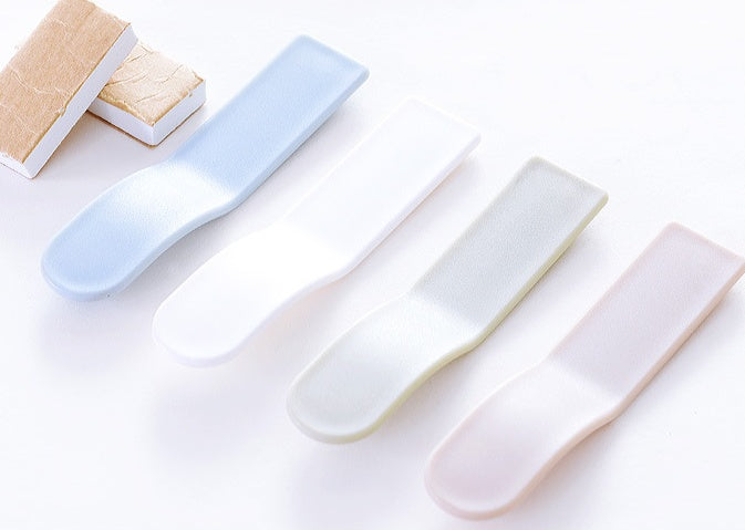 Amara – Draagbare Toiletdekselcover met Flip-handvat