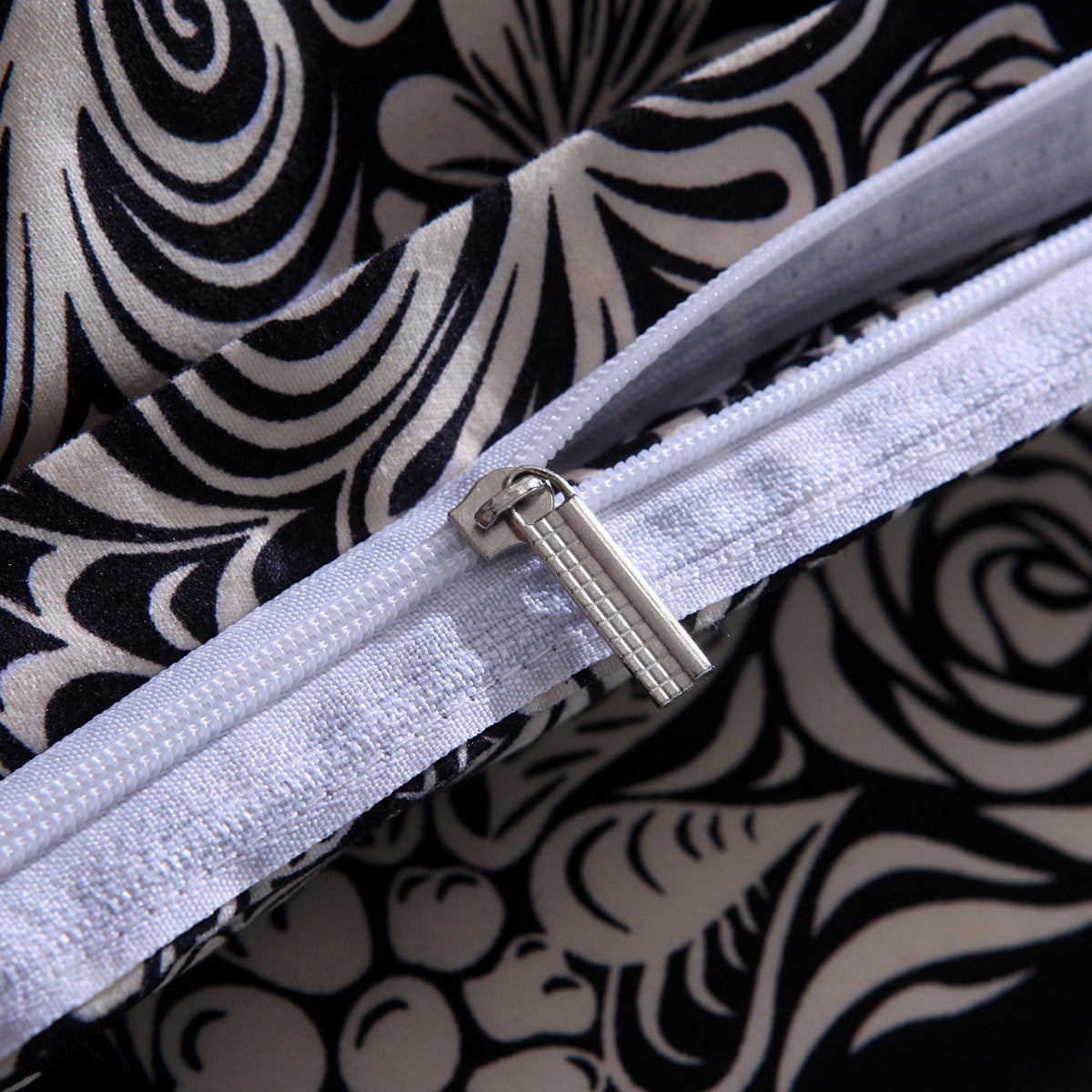 Orion – Luxe Bedtextiel Set met Skulls