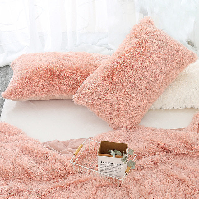 Genevieve – Fluffy Kussenhoes voor de Winter