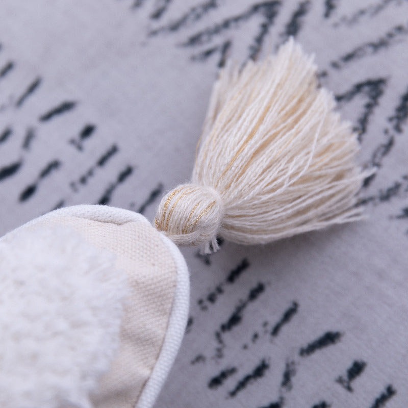 Marcella – Elegante Kussenhoes met Stijlvolle Kwastjes