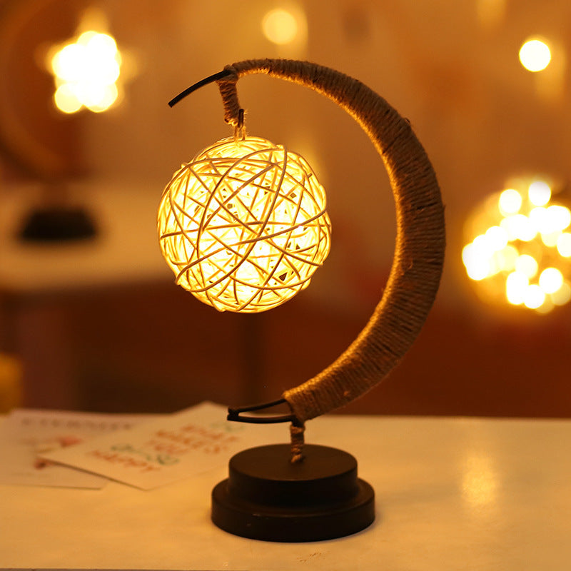 Aurelius – Decoratieve LED Maansculptuur van Koperdraad