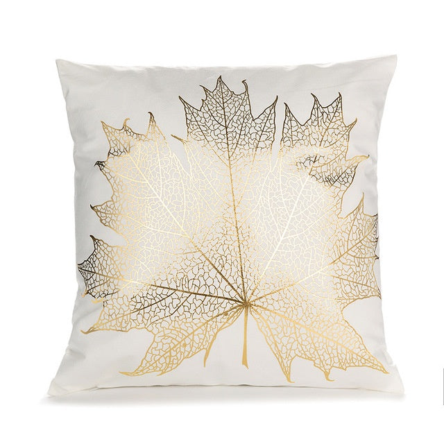 Indigo – Elegante Witte en Gouden Decoratieve Kussenhoezen