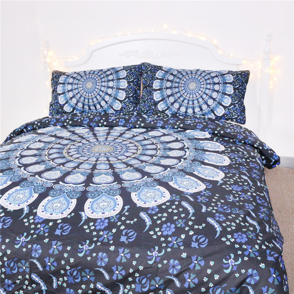 Vivienne – Blauw Pauwen Beddengoed