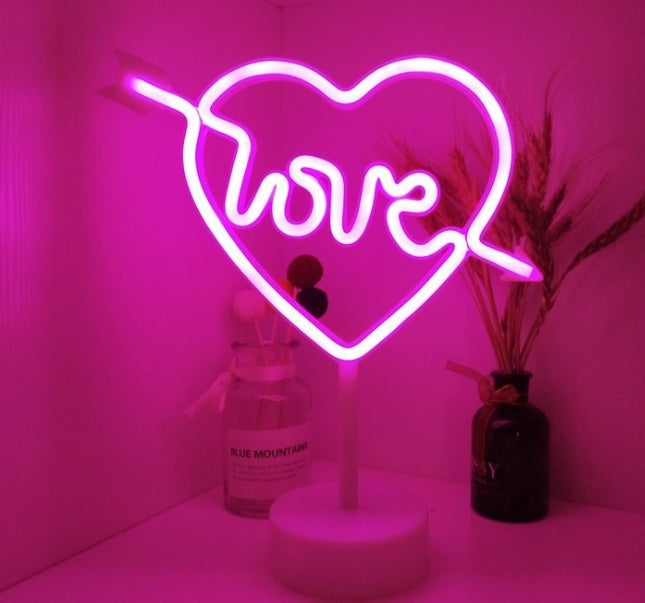 Alaric – Decoratieve Neonlamp voor een Betoverende Sfeer
