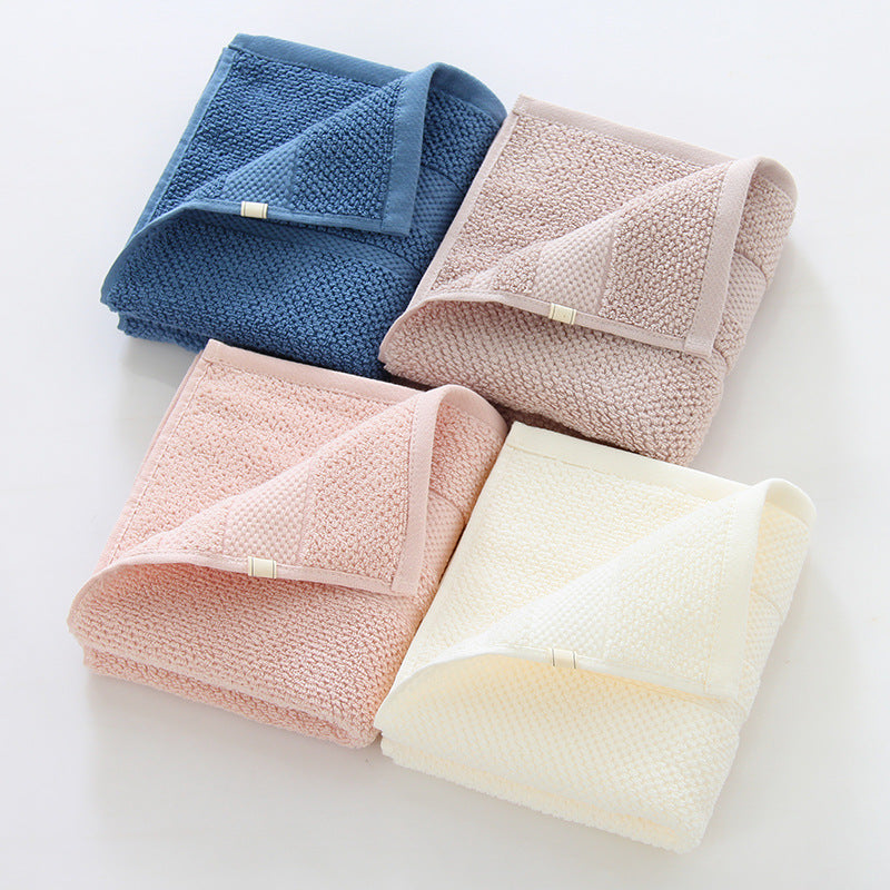 Florian – Dikke Geborduurde Handdoek van Katoen
