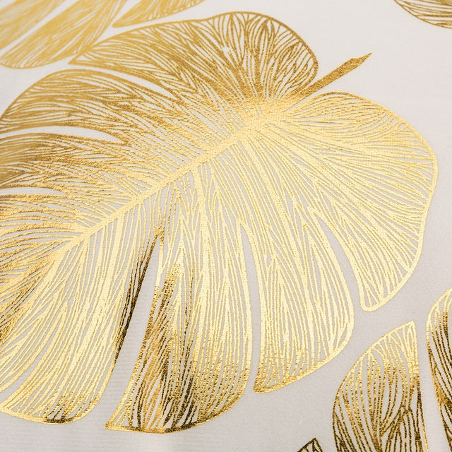 Indigo – Elegante Witte en Gouden Decoratieve Kussenhoezen