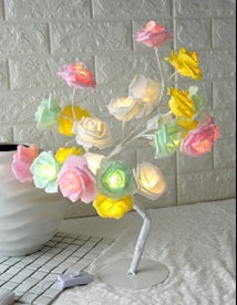 Callista – Kleine Rozen LED Boomlamp