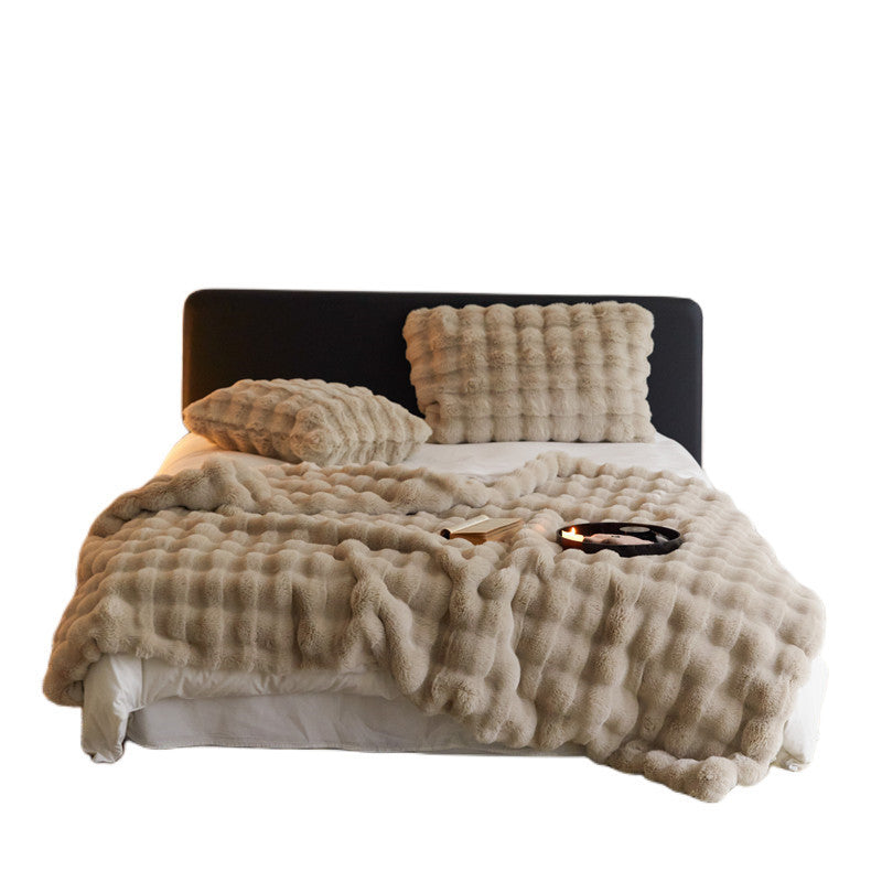Vivienne – Luxe Sofa Deken van Konijnenhaar