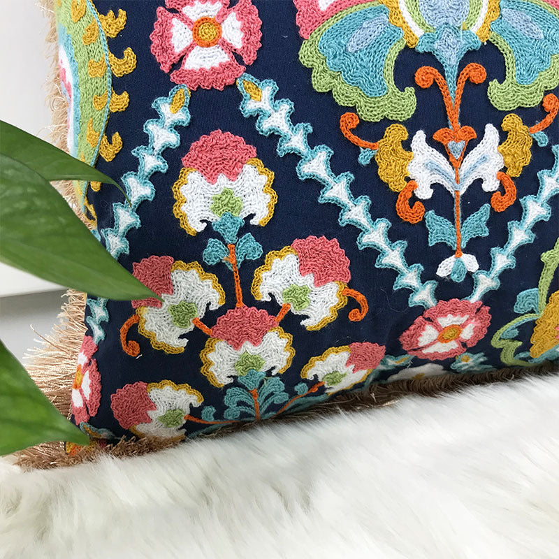 Amadeus – Vintage Boho Kussenhoes met Borduurrand