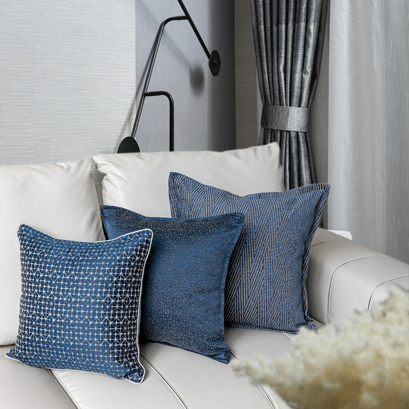Dahlia – Modern Minimalistisch Kussen voor de Woonkamer