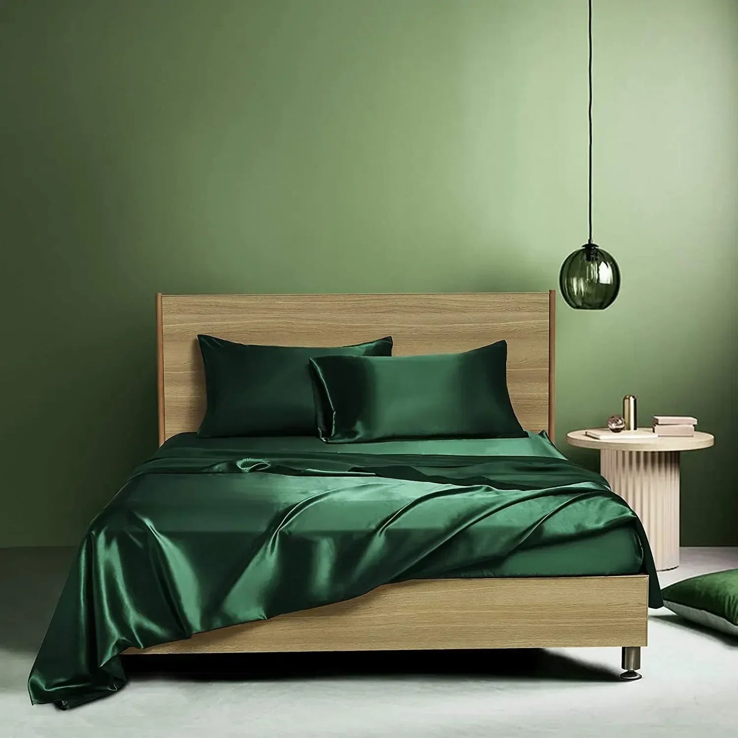 Genevieve – Luxe Zijde Bedlinnen Set van Vier Stukken