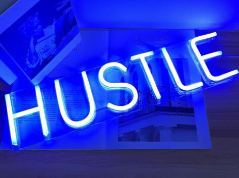 Aurelia – LED Neonlicht met Acryl Achterpaneel voor Kamerversiering