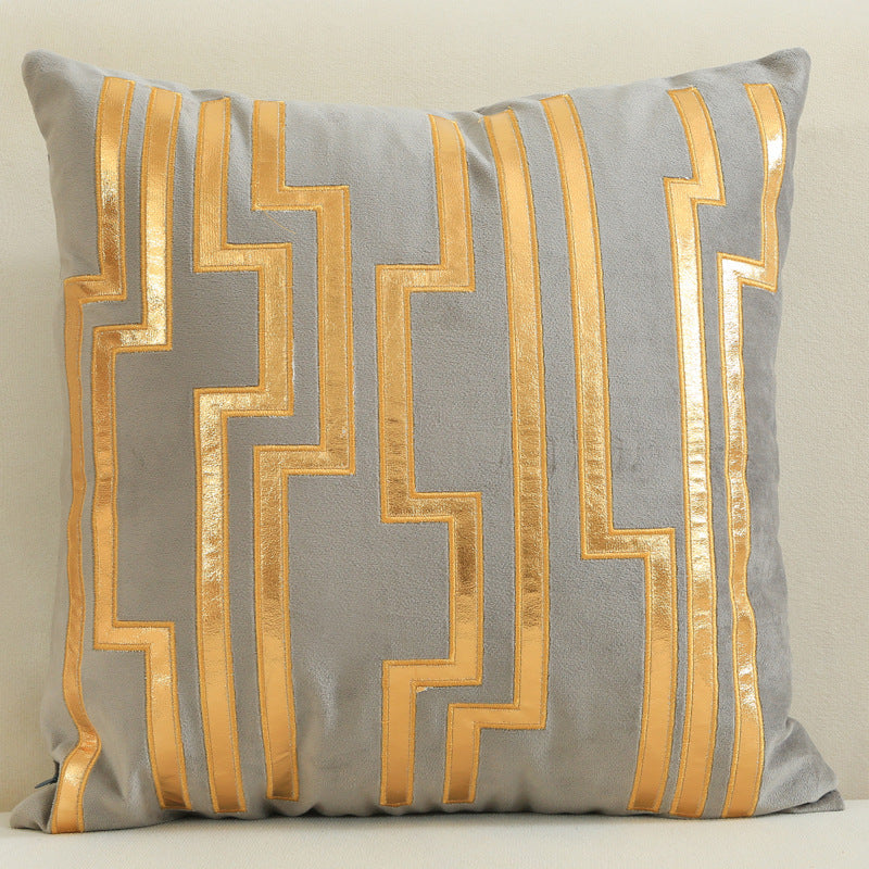 Ophelia – Gouden Kussenhoes van Dutch Velvet