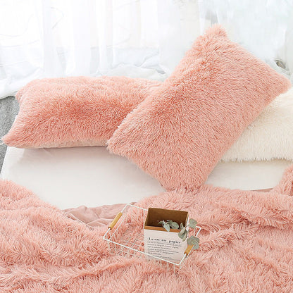 Genevieve – Fluffy Kussenhoes voor de Winter