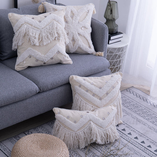 Marcella – Elegante Kussenhoes met Stijlvolle Kwastjes