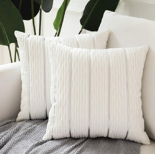 Elysia – Luxe Gestreepte Fluwelen Kussenhoes voor Sofa