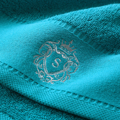 Celestine – Overmaat Handdoek met Borduursel en Absorberende Eigenschappen