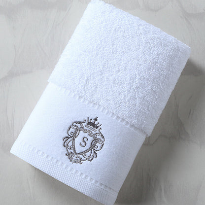 Celestine – Overmaat Handdoek met Borduursel en Absorberende Eigenschappen