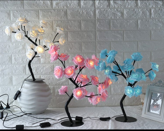 Callista – Kleine Rozen LED Boomlamp
