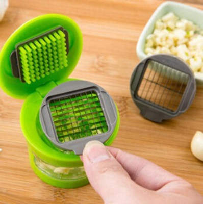 Verity – Multifunctionele Handknoflookpers en Snijgereedschap