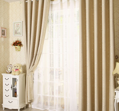 Summit – Sterrenprint Perforated Gordijn