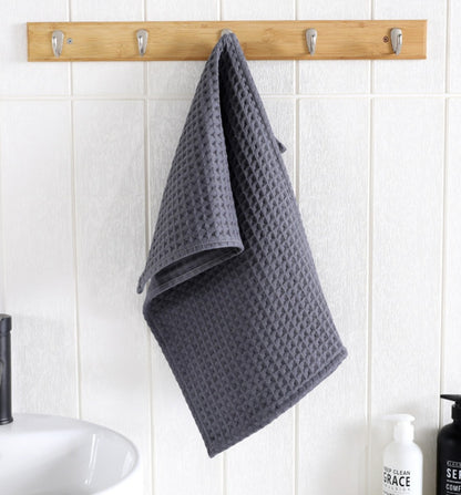 Brio – Sneldrogende Badhanddoek van 100% Katoen