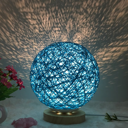 Cassius – Unieke LED Tafel Lamp met Riet Bollen en Afstandsbediening