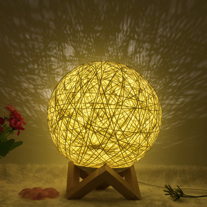 Cassius – Unieke LED Tafel Lamp met Riet Bollen en Afstandsbediening