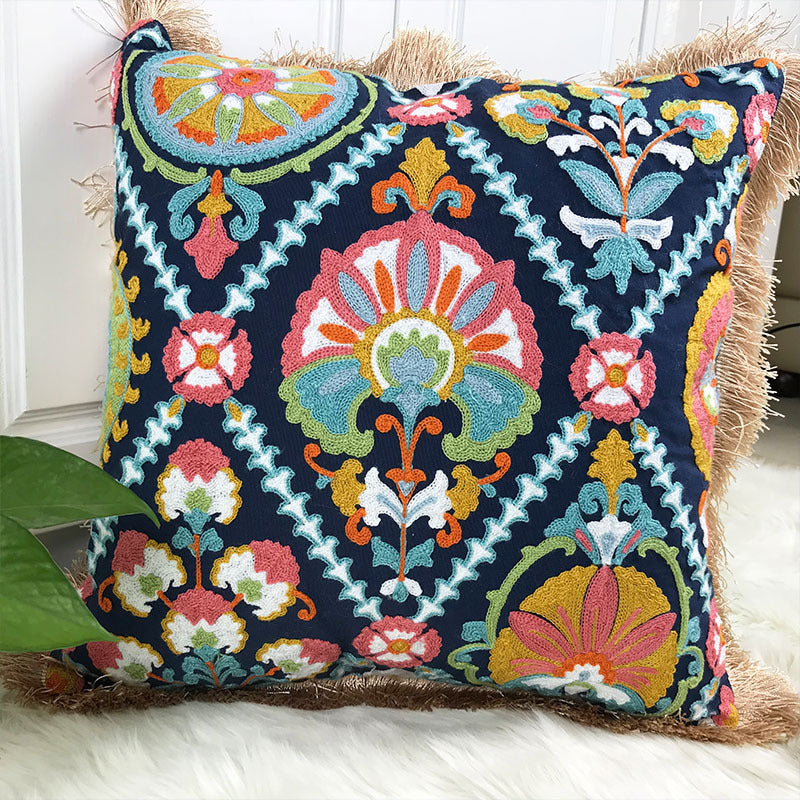 Amadeus – Vintage Boho Kussenhoes met Borduurrand
